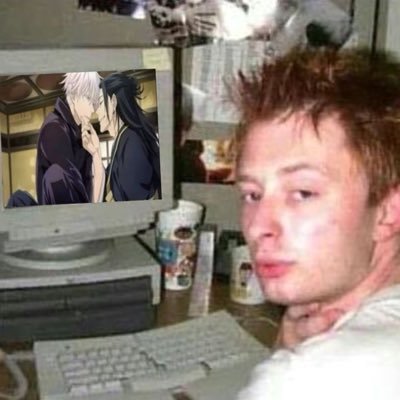 heenwoof's profile picture. log on, say something unfunny, log off