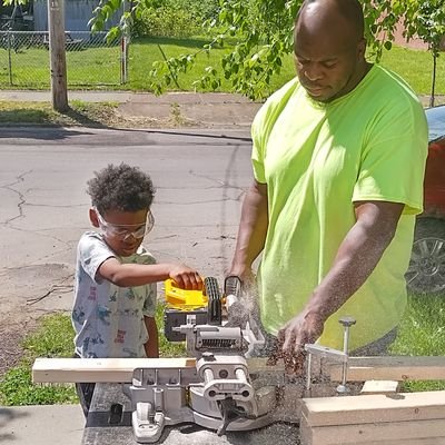 LeoJohnGilla's profile picture. 