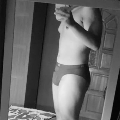 KornZ_002's profile picture. ตอบคนมีตัวตนครับ ทักได้ นัดได้ 25y 176 72 KKU58