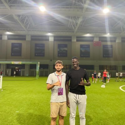 etha__nnn's profile picture. happiness is a choice🥃