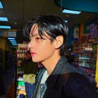 zhenโท (@tae_oclock) 's Twitter Profile