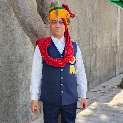 veersojat's profile picture. 🕉️ वैचारिक क्रांति:- बुद्धिस्ट सोशलिस्ट ह्यूम्निस्ट
🌹Social Worker
🌹I love Humanitarian work 
🌹I love India 🇮🇳
🌹वसुधैव कुटुंबकम