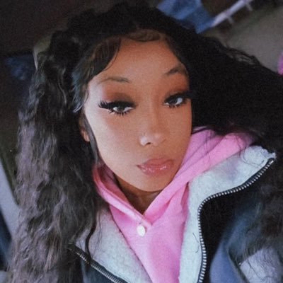 _loveSusie's profile picture. E4CW ❄️