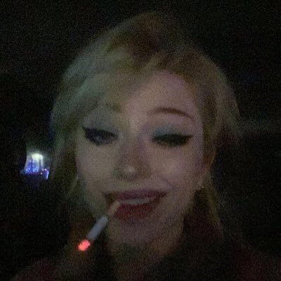 Sonechkalubimka's profile picture. сонечка🥰 люблю милоту🤪. БСБ🤍💙🤍 #StandWithUkraine