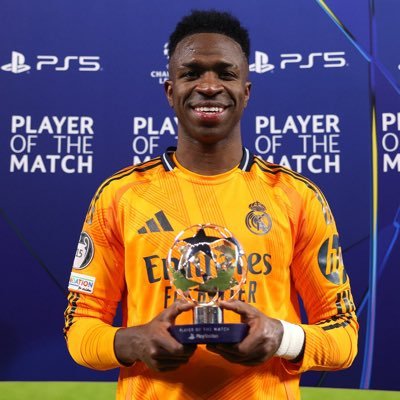 Vinidoo7's profile picture. @RealMadrid /@Cristiano  /@rayan_cherki @OL 👑