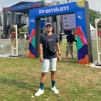 ilusi_delusi's profile picture. Aquarian 🫧💦
Psychology anthusiast