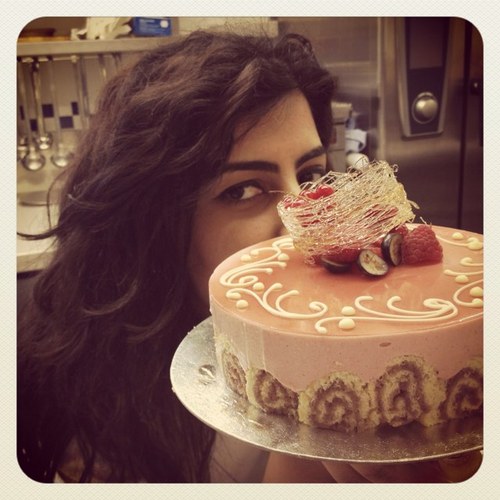 shukshuk_w's profile picture. Peace, showers & ovens