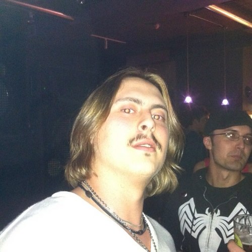 PapiSensasion's profile picture. 