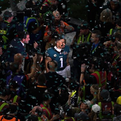 _JM215's profile picture. 