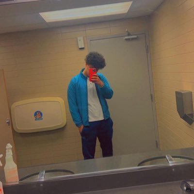 red1bkf's profile picture. #m8win