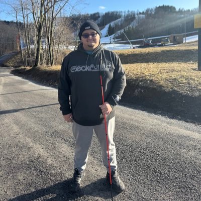 21yo man | Visually & Hearing impaired | Makes Unboxing, Reviews, PC Builds & all tech related videos on YouTube. business email: yoyicuellar04@gmail.com