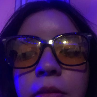 yoiizsgirl's profile picture. side mas side posible.