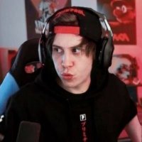 salomé (@prayingforubius) 's Twitter Profile