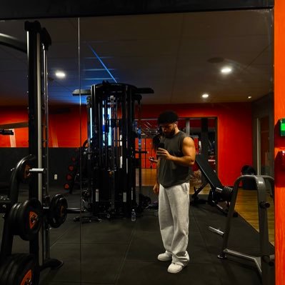 Deecy_'s profile picture. 🇵🇹🇱🇺