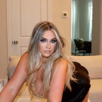 PRINCESS PARIS (@_findomparis) 's Twitter Profile