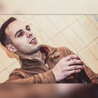 jcenrique1317's profile picture. Alguna que otra vez humano. Since 1995. Bebedor empedernido de gaseosa.