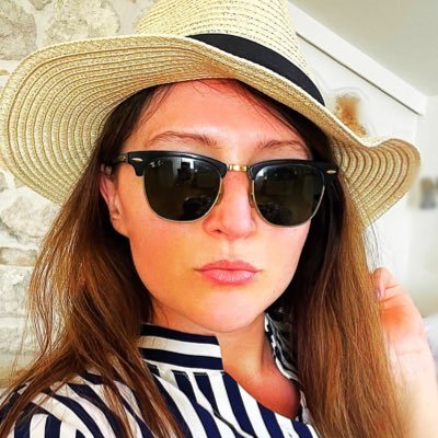 LL.B. | Free Speech Common Sense Defender | Roman Catholic ✝️ Proud English Lady 🏴 MEGA | Unvaxxed Anti-mRNA | Huge Animal Lover & Vegetarian 🥬☸️