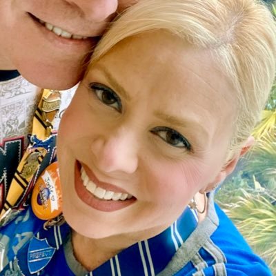 Director; Wild Nature Wildlife Rescue 501(c)(3) wildlife rehabber, conservationist, wildlife photographer, pro makeup artist.