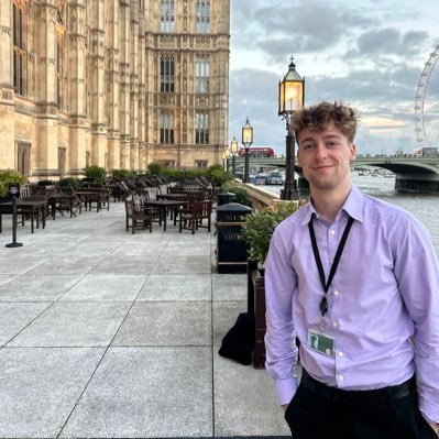 Organiser - Brighton and Hove Greens | Previously Green MPs policy person, Bristol Central campaign coordinator | Also @officialbhafc