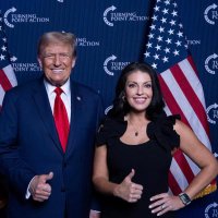 Amy Wood 🇺🇸🌴✨ (@nurseamywood) 's Twitter Profile Photo