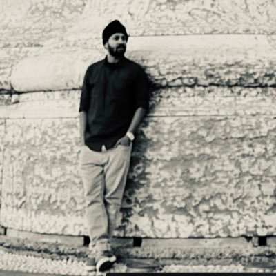 waxyph's profile picture. Maldivian,Nature lover