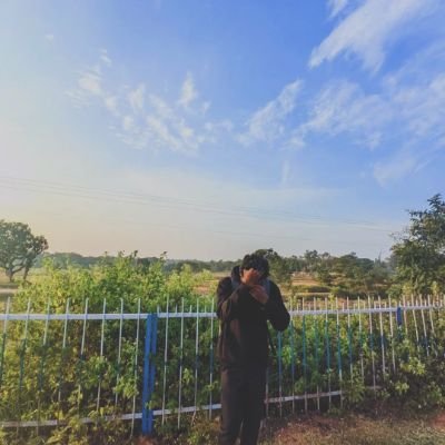 memes_hub_21's profile picture. 