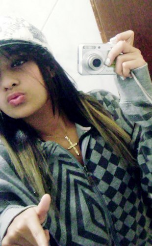 Fαlα mαl de mim nα minhα αusenciα*, é sinαl Q.ttu respeitα minhα presençα ! ♫♪