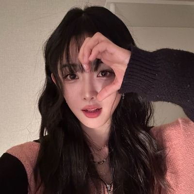 cute_yeyoung's profile picture. 예영이를 응원하는 전:꿈빛단 현:꿈빛단+미니어스입니다.                                         
데뷔를 오래 기다린 만큼 앞으로는 행복만 하자😊                            
#지니어스 #예영 #최예영