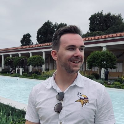Strong opinions, loosely held | Politics and Sports | RT ≠ endorsement | Opinions are my own.| #SKOL