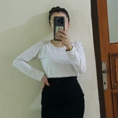 Hemşire
