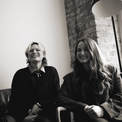 ⚡ Senior Creative Team at @uncommon_studio | @elisaczerwenka @elliedag https://t.co/lL4zY77XRt