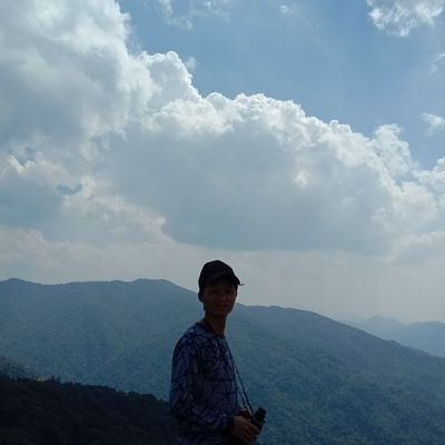 Asaytsl's profile picture. Gimme money