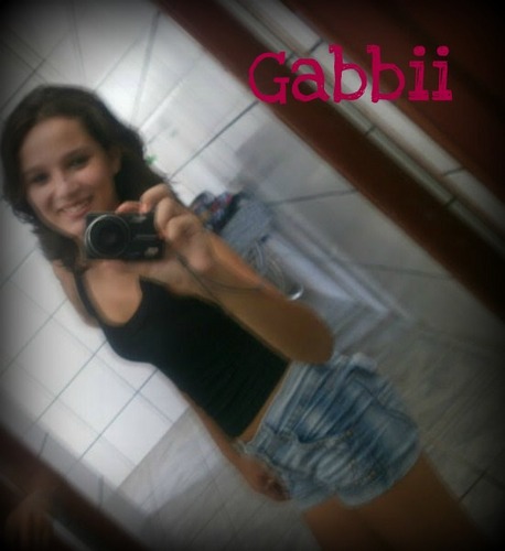 gabicventura Profile Picture