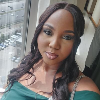 Lihona_'s profile picture. 