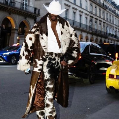 IamMatt_Luna's profile picture. Be the Artist of your own Life 🇨🇩 🇿🇦