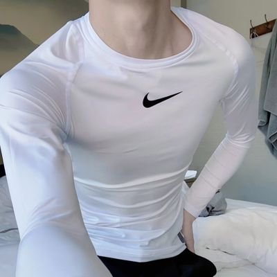 Charlie148570's profile picture. 需要视频➕   3435400760  小偿