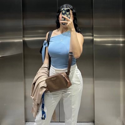 MichelleFarro28's profile picture. Leap year.