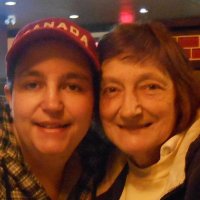 Lisa Kuhn (@lmkuhn76) 's Twitter Profile