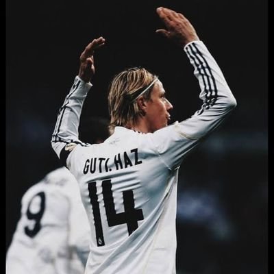 RMCF_Utkarsh's profile picture. Cómo no te voy a querer=@realmadrid
  15 times🏆🤍
  Los Vikingos⚔️🛡🤍