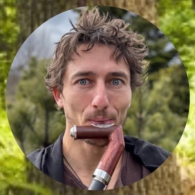 JonasViatte's profile picture. Making loop-based music with humans and machines.