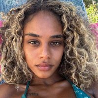 Jenny Alvares ππ (@jenny1alvare) 's Twitter Profile