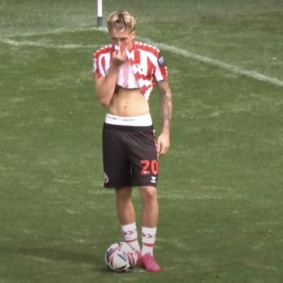 Guys_Bulge's profile picture. DM OPEN 🤭 bulge - grab - dickprint - and manymore ⭐️