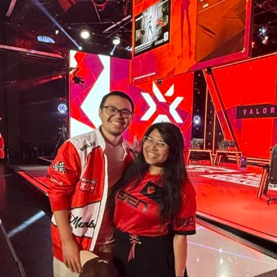 BurntTwinkies's profile picture. l 25 🇵🇭 l @kamichanx3_ 🦖 l https://t.co/q7sKLngicX l