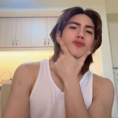 JAHsthewayur's profile picture. 🅰'🆃🅸🅽
Fan acc dedicated for @SB19Official 💙