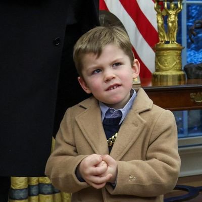 SaadNas26689907's profile picture. الشيخ  ولد الشيوخ✈🇰🇼