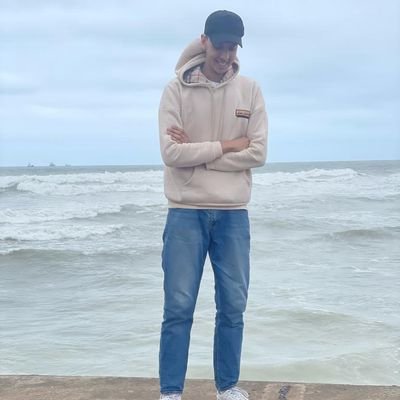 khaliddaf70's profile picture. I am a Muslim video editor.
I help content creators create perfect videos.