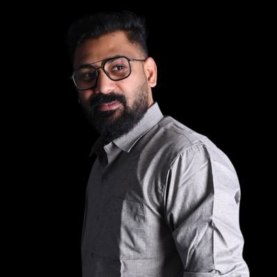 Shefy91675734's profile picture. ചിതറി തെറിച്ച അക്ഷരങ്ങളെ ചിതലരിക്കാത്ത ഒരുപിടി ഓർമ്മകളാക്കി സൂക്ഷിക്കുവാൻ ഒരു ഡയറി കുറിപ്പ്..