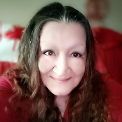Born in Canada 🇨🇦Former Musician & I Love Keanu Charles Reeves 💜🙏Mom Of 2 Adult Sons!#NovaScotiaStrong💙💪 Retired!NO DM'S 🚨