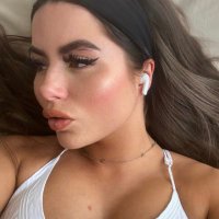 Esmè 𖦹 𖤍 𖦹 (@esmewinonamae) 's Twitter Profile Photo