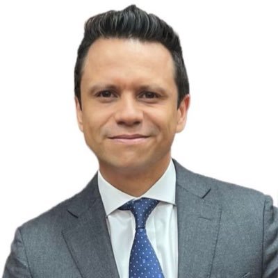 Apasionado x el servicio social y humanitario, Eterno Aprendiz, Secretario Gral Senado. #PolíticaConPropósito